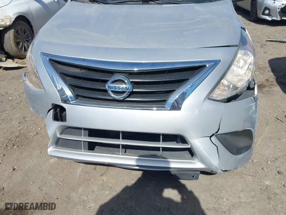 2019 Nissan Versa Sedan SV with VIN 3N1CN7AP1KL803475, listed as a IAAI auction lot 41668904 with 106,744 mi miles. Bid and sale history available at carsss.com. Image 18.