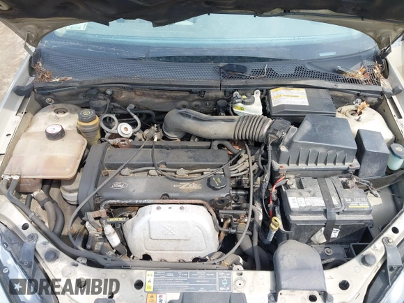 2001 Ford Focus SE with VIN 1FAFP34391W236176, listed as a IAAI auction lot 42100153 with 97,302 mi miles and . Bid and sale history available at carsss.com. Image 10.