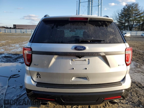 2018 Ford Explorer XLT with VIN 1FM5K8DH2JGC38192, listed as a Copart auction lot 44565615 with 50,629 mi miles and Salvage Title. Bid and sale history available at DreamBid. Image 6.