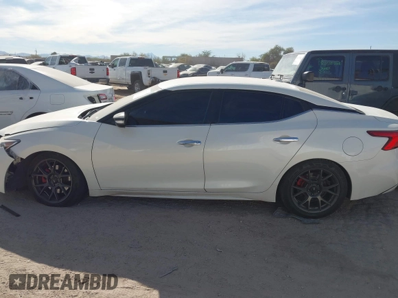 2018 Nissan Maxima SV with VIN 1N4AA6AP5JC380071, listed as a IAAI auction lot 41225731 with 138,256 mi miles. Bid and sale history available at carsss.com. Image 15.