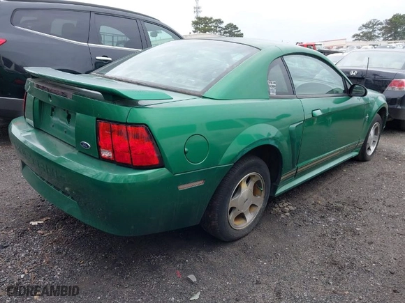 2001 Ford Mustang Standard with VIN 1FAFP40451F186932, listed as a IAAI auction lot 41519231 with 170,621 mi miles. Bid and sale history available at carsss.com. Image 4.