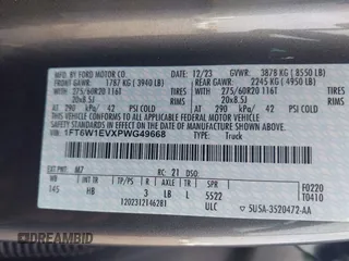 2023 Ford F-150 Lightning Pro с VIN 1FT6W1EVXPWG49668, выставлен на аукционе IAAI как лот 42269881 с пробегом 15 012 миль миль и . История ставок и продаж доступна на DreamBid. Изображение 9.