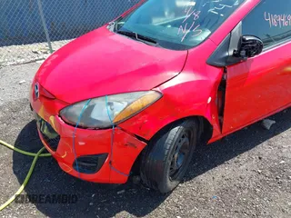 2012 Mazda 2 Sport with VIN JM1DE1KY6C0140926, listed as a IAAI auction lot 41894694 with 177,423 mi miles. Bid and sale history available at carsss.com. Image 6.