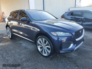 2018 Jaguar F-PACE S with VIN SADCM2FV1JA251271, listed as a Copart auction lot 46032465 with 85,051 mi miles and Non Repairable. Bid and sale history available at carsss.com. Image 4.