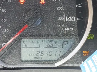 2013 Toyota RAV4 XLE with VIN 2T3WFREV0DW058161, listed as a IAAI auction lot 42106033 with 261,011 mi miles. Bid and sale history available at carsss.com. Image 15.