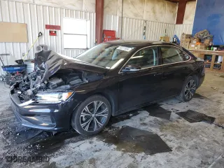 2020 Volkswagen Passat 2.0T SEL with VIN 1VWCA7A37LC014487, listed as a Copart auction lot 54011854 with 47,822 mi miles and Salvage Title. Bid and sale history available at carsss.com. Image 1.