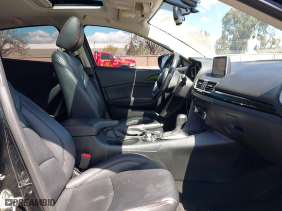 2016 Mazda Mazda3 i Grand Touring with VIN JM1BM1N74G1346467, listed as a IAAI auction lot 41954189 with 85,616 mi miles. Bid and sale history available at carsss.com. Image 5.