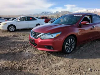2016 Nissan Altima S with VIN 1N4AL3AP0GC215773, listed as a Copart auction lot 47141945 with 39,235 mi miles and Salvage Title. Bid and sale history available at carsss.com. Image 13.