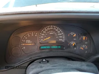 2003 Chevrolet Silverado 1500 LS with VIN 1GCEC19TX3Z273432, listed as a Copart auction lot 88515605 with 249,449 mi miles and Clean Title. Bid and sale history available at DreamBid. Image 9.