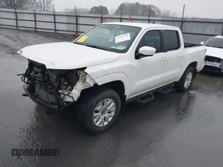 2022 Nissan Frontier Pro-4X z VIN 1N6ED1EK9NN608309, wystawiony jako IAAI lot #41417258 z przebiegiem 33 615 mil mil oraz . Historia ofert i sprzedaży dostępna na DreamBid. Obrazek 2.