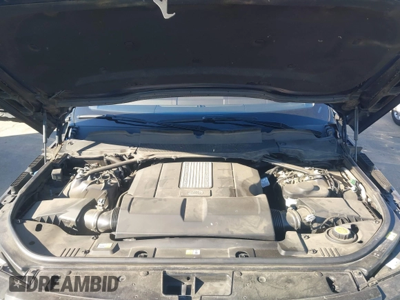 2020 Land Rover Range Rover P525 HSE with VIN SALGS2SE3LA572037, listed as a IAAI auction lot 41722629 with 35,710 mi miles and . Bid and sale history available at DreamBid. Image 10.
