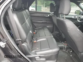 2021 Ford Police Interceptor Utility z VIN 1FM5K8AB3MGC44099, wystawiony jako Copart lot #56472655 z przebiegiem 79 701 mil mil oraz Tytuł czysty. Historia ofert i sprzedaży dostępna na DreamBid. Obrazek 11.