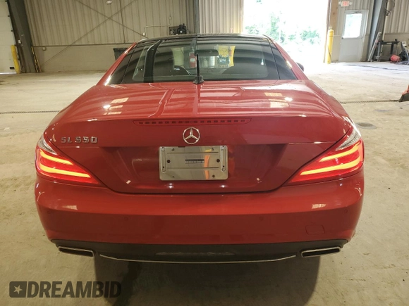 2013 Mercedes-Benz SL 550 z VIN WDDJK7DAXDF012448, wystawiony jako Copart lot #56893805 z przebiegiem 9 133 mil mil oraz Szkoda całkowita • Salvage title. Historia ofert i sprzedaży dostępna na DreamBid. Obrazek 6.