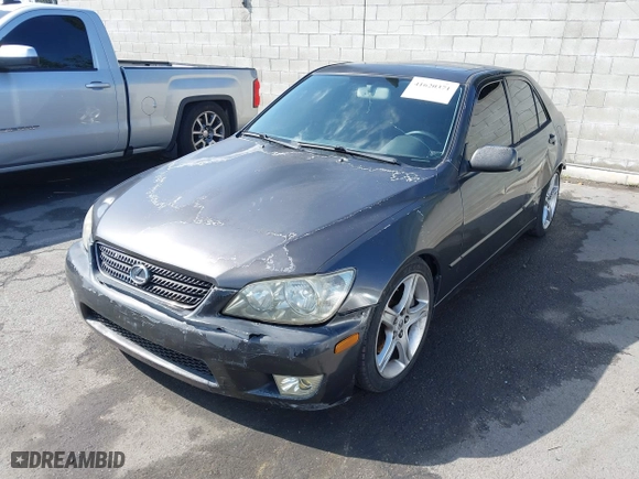 2004 Lexus IS 300 with VIN JTHBD192340083547, listed as a IAAI auction lot 41620371 with 138,363 mi miles. Bid and sale history available at carsss.com. Image 17.