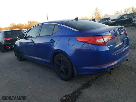 2012 Kia Optima SX with VIN 5XXGR4A61CG081429, listed as a Copart auction lot 82754384 with 207,394 mi miles and Salvage Title. Bid and sale history available at carsss.com. Image 2.