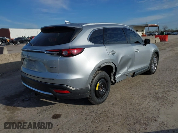 2020 Mazda CX-9 Grand Touring z VIN JM3TCADY7L0416696, wystawiony jako IAAI lot #41310183 z przebiegiem 105 754 mil mil oraz . Historia ofert i sprzedaży dostępna na DreamBid. Obrazek 4.