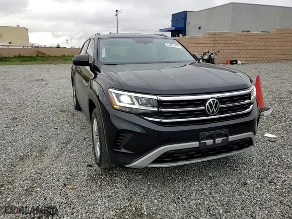 2021 Volkswagen Atlas Cross Sport 2.0T S with VIN 1V2AC2CA2MC215734, listed as a Copart auction lot 43804314 with 71,013 mi miles. Bid and sale history available at carsss.com. Image 12.