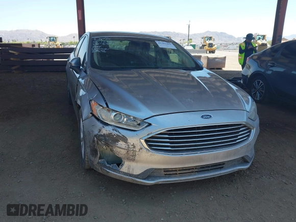 2020 Ford Fusion SE с VIN 3FA6P0HD6LR226325, выставлен на аукционе IAAI как лот 42301302 с пробегом 98 189 миль миль и . История ставок и продаж доступна на DreamBid. Изображение 6.