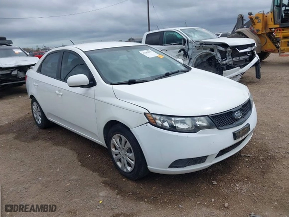 2010 Kia Forte LX with VIN KNAFT4A21A5140620, listed as a IAAI auction lot 41582862 with 205,462 mi miles. Bid and sale history available at carsss.com. Image 1.