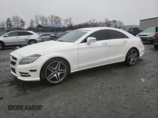 2013 Mercedes-Benz CLS-Class CLS 550 with VIN WDDLJ7DB8DA087117, listed as a Copart auction lot 45333005 with 173,176 mi miles and Clean Title. Bid and sale history available at carsss.com. Image 1.