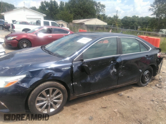 2017 Toyota Camry Hybrid LE with VIN 4T1BD1FK8HU229215, listed as a IAAI auction lot 40089195 with 67,749 mi miles. Bid and sale history available at carsss.com. Image 6.