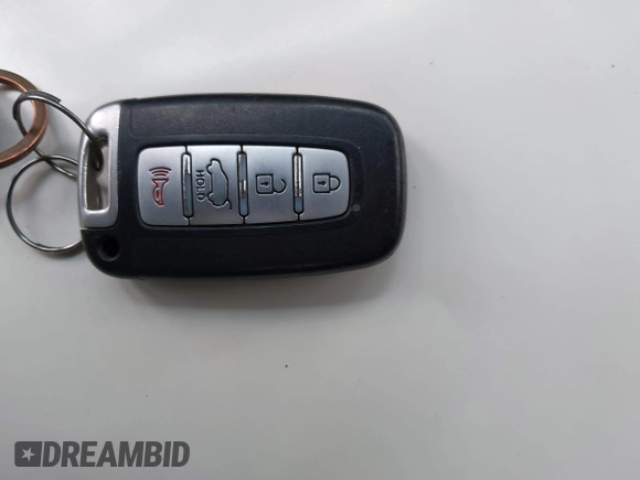 2012 Kia Sorento EX with VIN 5XYKU3A60CG225714, listed as a IAAI auction lot 42057812 with 167,850 mi miles. Bid and sale history available at carsss.com. Image 11.