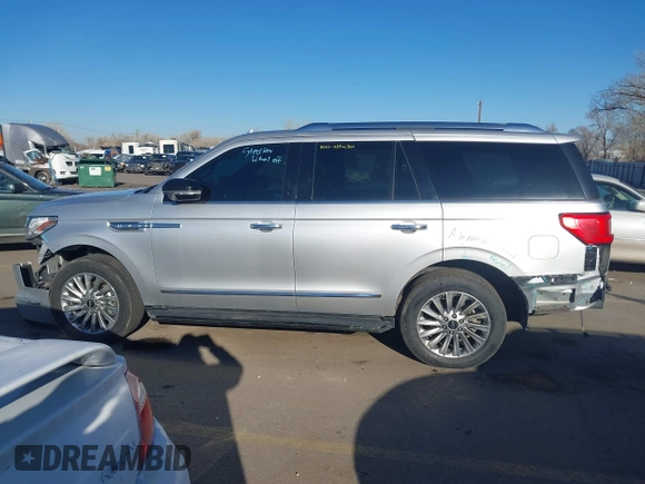 2018 Lincoln Navigator с VIN 5LMJJ2NT2JEL07666, выставлен на аукционе IAAI как лот 41667467 с пробегом 92 192 миль миль и . История ставок и продаж доступна на DreamBid. Изображение 14.
