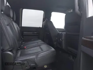 2016 Ford F-250 Lariat z VIN 1FT7W2BT5GEA80683, wystawiony jako IAAI lot #42324423 z przebiegiem 114 034 mil mil oraz . Historia ofert i sprzedaży dostępna na DreamBid. Obrazek 8.