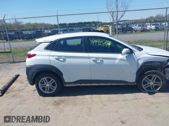 2019 Hyundai Kona SE with VIN KM8K1CAA1KU379581, listed as a IAAI auction lot 41998445 with 64,659 mi miles. Bid and sale history available at carsss.com. Image 14.