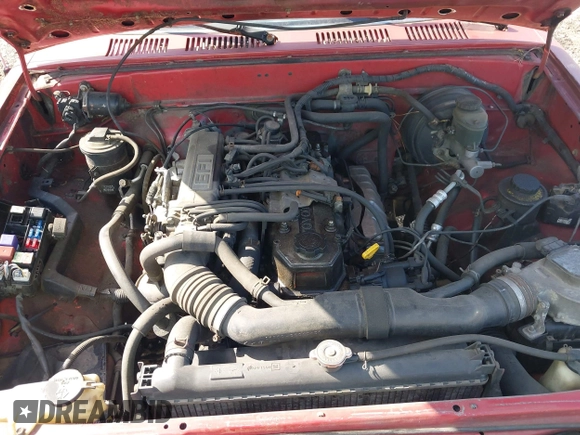 1994 Toyota Pickup DLX z VIN 4TARN81P1RZ276503, wystawiony jako IAAI lot #42169604 z przebiegiem 245 498 mil mil oraz . Historia ofert i sprzedaży dostępna na DreamBid. Obrazek 10.
