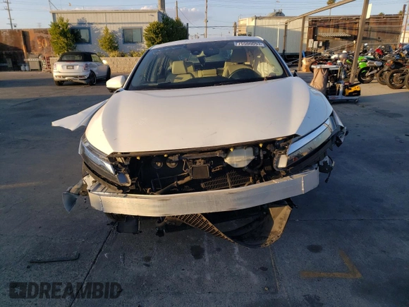 2018 Honda Clarity Plug-In Hybrid Touring with VIN JHMZC5F32JC002893, listed as a Copart auction lot 75500093 with 66,961 mi miles. Bid and sale history available at carsss.com. Image 5.