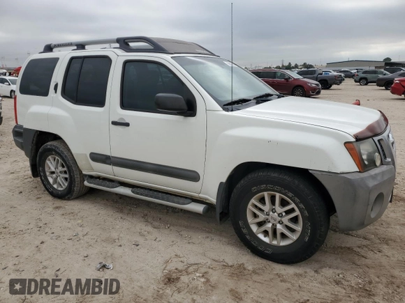 2014 Nissan Xterra S with VIN 5N1AN0NU2EN811225, listed as a Copart auction lot 86656564 with 160,476 mi miles and Salvage title. Bid and sale history available at DreamBid. Image 4.
