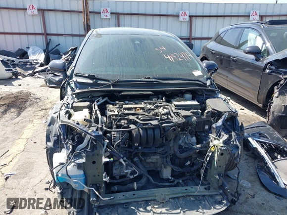 2020 Toyota Corolla SE with VIN 5YFS4RCE4LP007021, listed as a IAAI auction lot 41924714 with 173,237 mi miles and . Bid and sale history available at DreamBid. Image 12.
