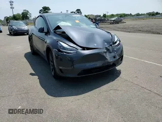 2024 Tesla Model Y Long Range с VIN 7SAYGDEE7RF180945, выставлен на аукционе Copart как лот 62059735 с пробегом Не указан миль и Списание • Salvage title. История ставок и продаж доступна на DreamBid. Изображение 14.