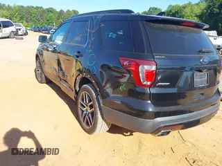 2016 Ford Explorer Sport z VIN 1FM5K8GT4GGC81229, wystawiony jako IAAI lot #42332196 z przebiegiem 107 680 mil mil oraz . Historia ofert i sprzedaży dostępna na DreamBid. Obrazek 3.