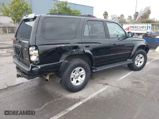 2001 Toyota 4Runner SR5 with VIN JT3GN86R110200735, listed as a IAAI auction lot 41767851 with 175,612 mi miles. Bid and sale history available at carsss.com. Image 4.
