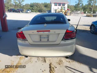 2010 Volvo C70 with VIN YV1672MC0AJ090939, listed as a IAAI auction lot 40903923 with 107,070 mi miles. Bid and sale history available at carsss.com. Image 17.