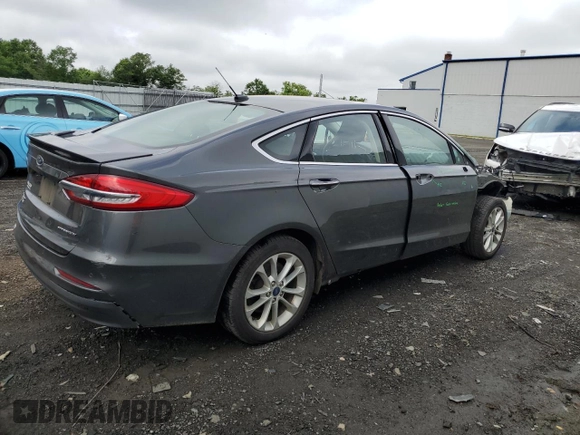 2019 Ford Fusion Titanium with VIN 3FA6P0SU9KR157802, listed as a Copart auction lot 61126605 with 70,764 mi miles and Salvage title. Bid and sale history available at DreamBid. Image 3.