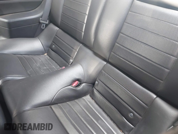 2009 Ford Mustang GT with VIN 1ZVHT82H095133740, listed as a IAAI auction lot 42637708 with 135,521 mi miles and . Bid and sale history available at DreamBid. Image 8.