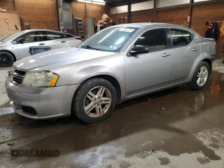 2014 Dodge Avenger SE z VIN 1C3CDZAG2EN218358, wystawiony jako Copart lot #57054275 z przebiegiem 95 014 mil mil oraz Szkoda całkowita • Salvage title. Historia ofert i sprzedaży dostępna na DreamBid. Obrazek 1.