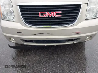 2007 GMC Yukon XL SLT with VIN 1GKFC160X7J315024, listed as a IAAI auction lot 41455065 with 222,474 mi miles. Bid and sale history available at carsss.com. Image 6.