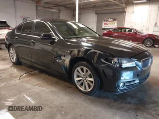 2016 BMW 5 Series 528i z VIN WBA5A5C54GG348924, wystawiony jako IAAI lot #41312387 z przebiegiem 87 778 mil mil oraz . Historia ofert i sprzedaży dostępna na DreamBid. Obrazek 1.