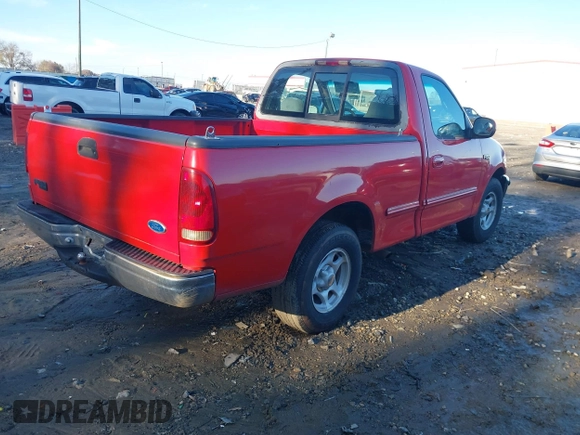1997 Ford F-150 z VIN 1FTDF176XVNA86993, wystawiony jako IAAI lot #40938916 z przebiegiem 259 755 mil mil oraz . Historia ofert i sprzedaży dostępna na DreamBid. Obrazek 4.