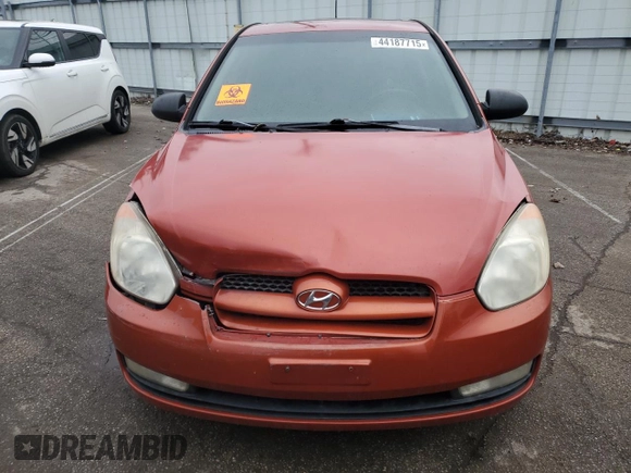 2009 Hyundai Accent Auto SE with VIN KMHCN36C49U122105, listed as a Copart auction lot 44187715 with 162,562 mi miles and Salvage Title. Bid and sale history available at carsss.com. Image 5.