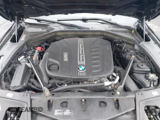2015 BMW 5 Series 535d xDrive with VIN WBAFV3C5XFD686633, listed as a IAAI auction lot 42525595 with 125,794 mi miles and . Bid and sale history available at DreamBid. Image 10.