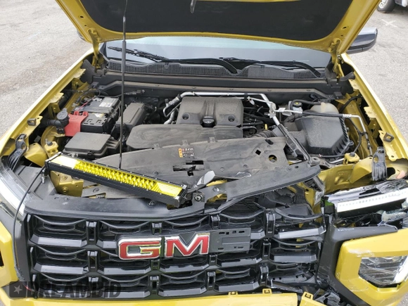 2023 GMC Canyon 2WD Elevation with VIN 1GTP5BEK9P1122916, listed as a Copart auction lot 45392895 with 12,218 mi miles and Salvage Title. Bid and sale history available at carsss.com. Image 12.