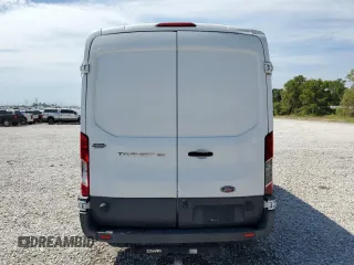 2016 Ford Transit z VIN 1FTYE2CM9GKA15884, wystawiony jako Copart lot #67927714 z przebiegiem 104 913 mil mil oraz Szkoda całkowita • Salvage title. Historia ofert i sprzedaży dostępna na DreamBid. Obrazek 6.