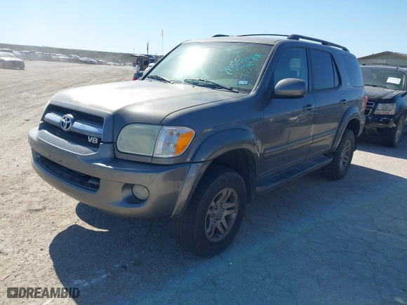 2006 Toyota Sequoia SR5 with VIN 5TDZT34A96S274645, listed as a IAAI auction lot 41767890 with 220,108 mi miles. Bid and sale history available at carsss.com. Image 2.