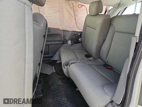 2011 Honda Element EX z VIN 5J6YH2H75BL000144, wystawiony jako Copart lot #60867165 z przebiegiem 127 013 mil mil oraz Nie do naprawy • Non repairable. Historia ofert i sprzedaży dostępna na DreamBid. Obrazek 11.