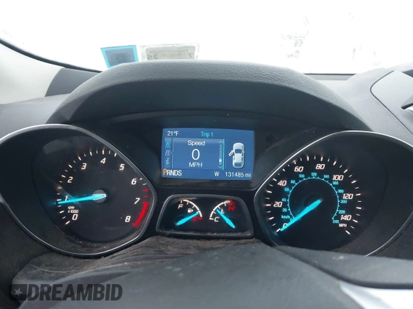 2015 Ford Escape SE with VIN 1FMCU9G90FUB35065, listed as a IAAI auction lot 41165956 with 131,485 mi miles. Bid and sale history available at carsss.com. Image 7.